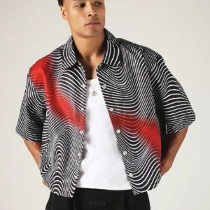 SUMWON Crop Fit Short Sleeve Button-Up Shirt With All Over Swirl Print And Spread Collar Summer Style